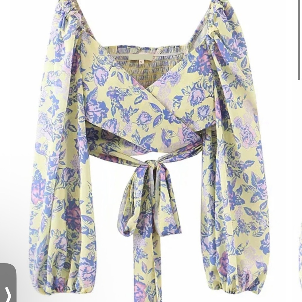Yvonne & Love Floral Puff Sleeve Wrap Top